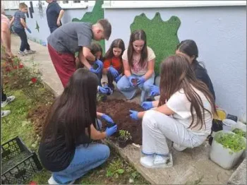 Ekoloshka rabotilnica za sadenje rastenija 1