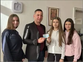 Uchenichkiot parlament denes priredi vistinska Novogodishna magija 1